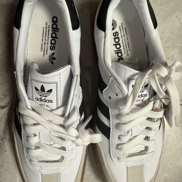 Adidas Samba Women's Shoes in White and Black - Picture 7 of 9